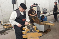 A IX Feira do Ferro de Riotorto ofrecerá o 19 de abril demostracións en vivo, obradoiros, mostra de artesanía, actuacións musicais e outras actividades. 