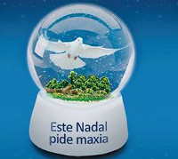 Arranca la campaña de Navidad del Centro Comercial Histórico de Viveiro con ambientación en las calles y con el sorteo de 3 sueldos de 1.200 euros en vales de compra cada uno. 