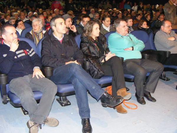 La 4ª Fiesta del Comercio de ACISA en Ribadeo tendrá lugar el próximo sábado en el Cine Teatro y sorteará 1.500 euros en vales de compra.
