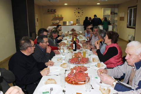 A asociación de veciños Burgo de Trasbar, de Cervo, organiza unha viaxe e un cocido na Fonsagrada. Será o vindeiro 22 de marzo. O colectivo ten xa programadas outras actividades en abril. 