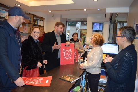 O Goberno da Deputación presentou en Viveiro a campaña “Merca en Lugo polo Nadal", que chega a 5.000 establecementos comerciais en toda a provincia. 
