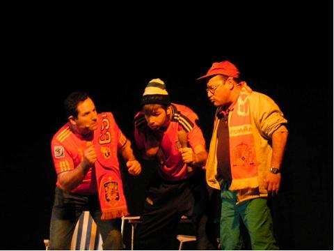 O grupo de teatro do Colectivo Cultural Ollomao, de Barreiros, representará "Oé, oé, oé" este venres, 20 de marzo, en Lugo.