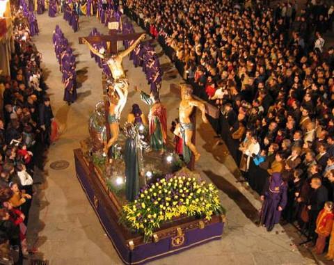 La Semana Santa de Viveiro 2016 será pregonada el 19 de marzo por el médico Emilio José Casariego Vales. 